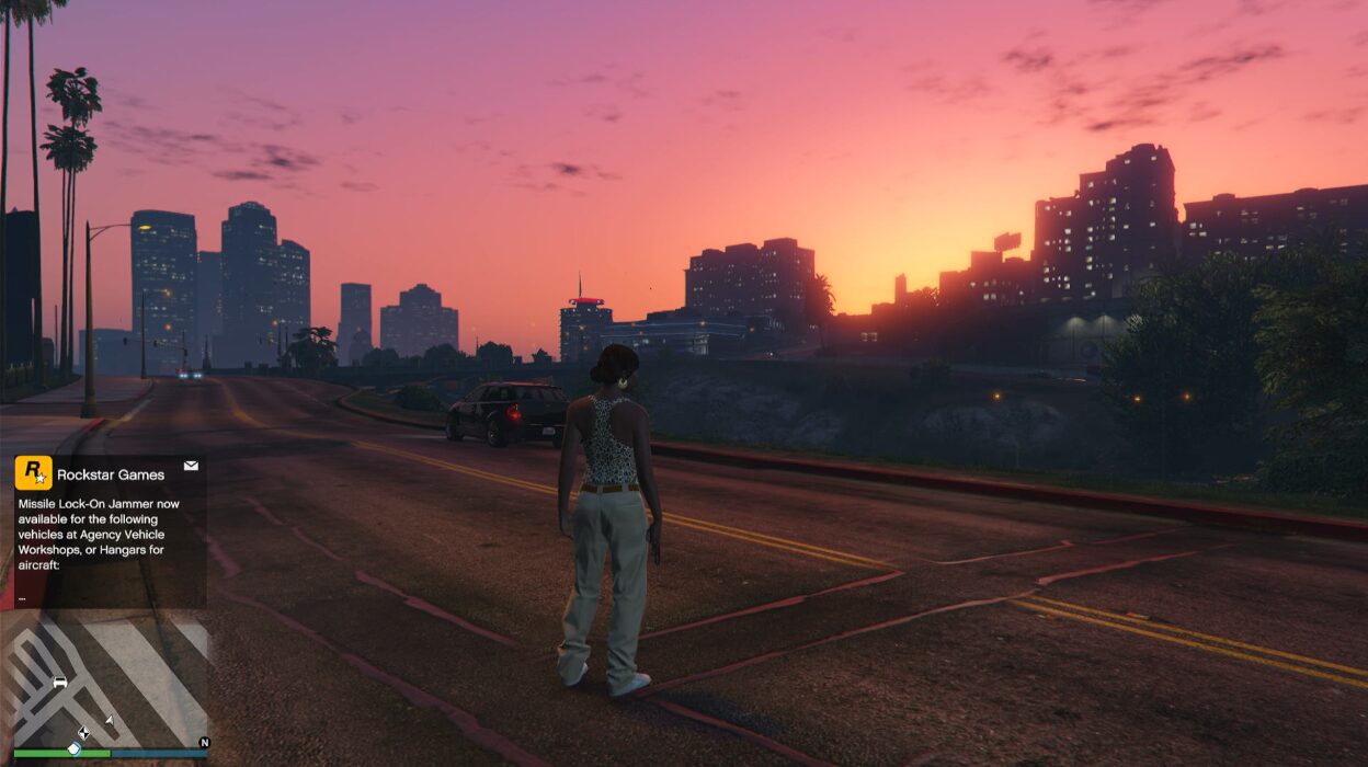 GTA V online on PS4 — Los Santos at sunset